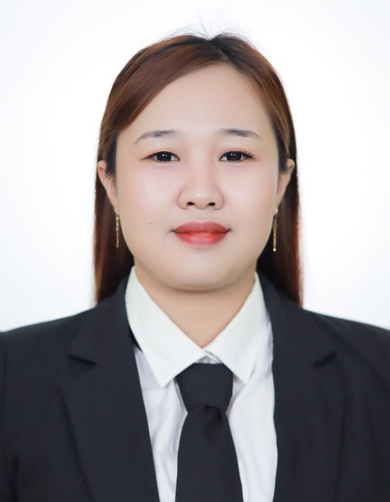 Anggraeni Listika .R - Korean instructor